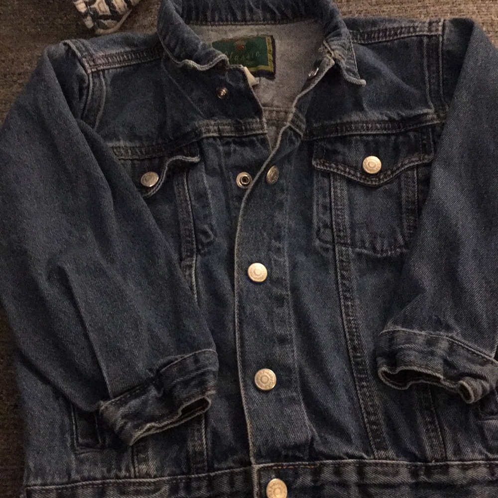 Baby Gap medium wash toddler jean jacket (4y)